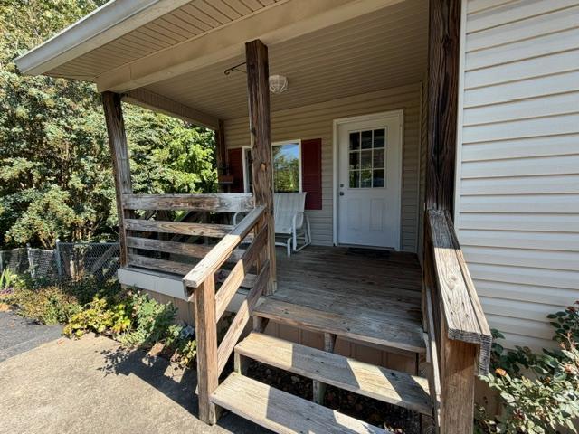 Building Photo - 1594 Cheatham Dam Rd