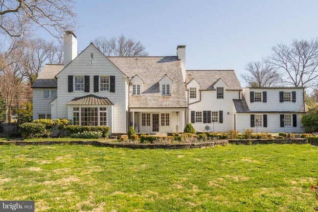 Building Photo - 601 Harriton Rd