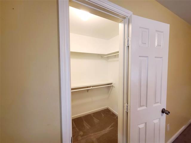 Building Photo - 4931 Junius St