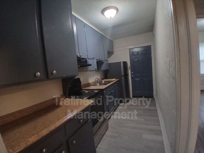 Building Photo - 104 N Indiana Ave