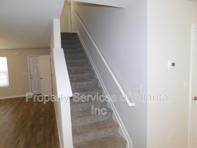 Building Photo - 356 Jada Ln