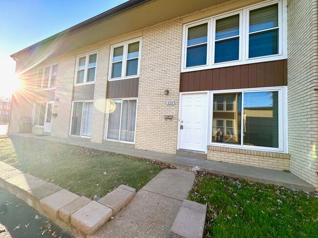 Primary Photo - 306 Forder Rd