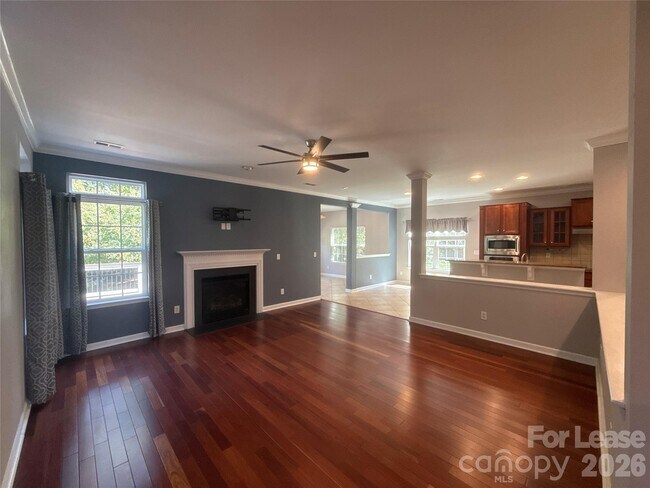 Building Photo - 2413 Merryvale Way