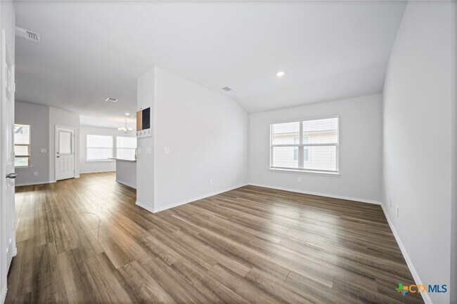 Building Photo - 2818 Wigeon Wy