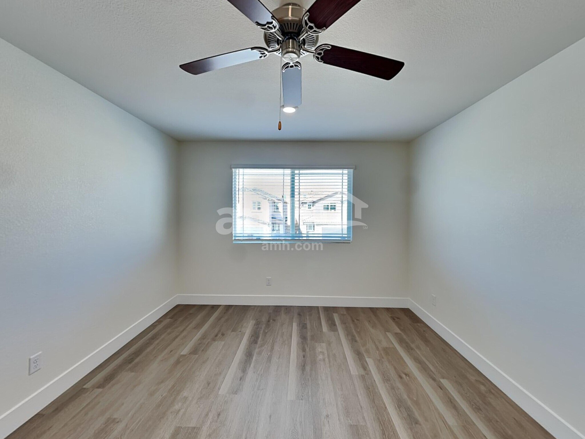 Building Photo - 10380 Bee Balm St