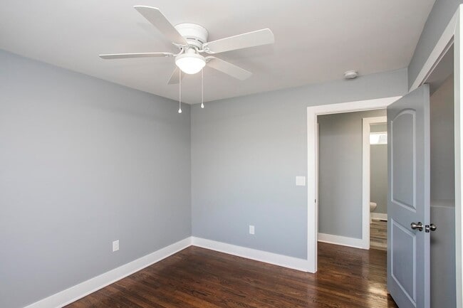 Building Photo - 1111 Westchester Dr