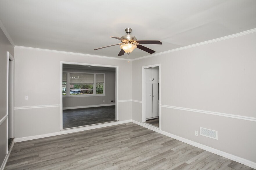 Building Photo - 6824 Eastbrook Rd