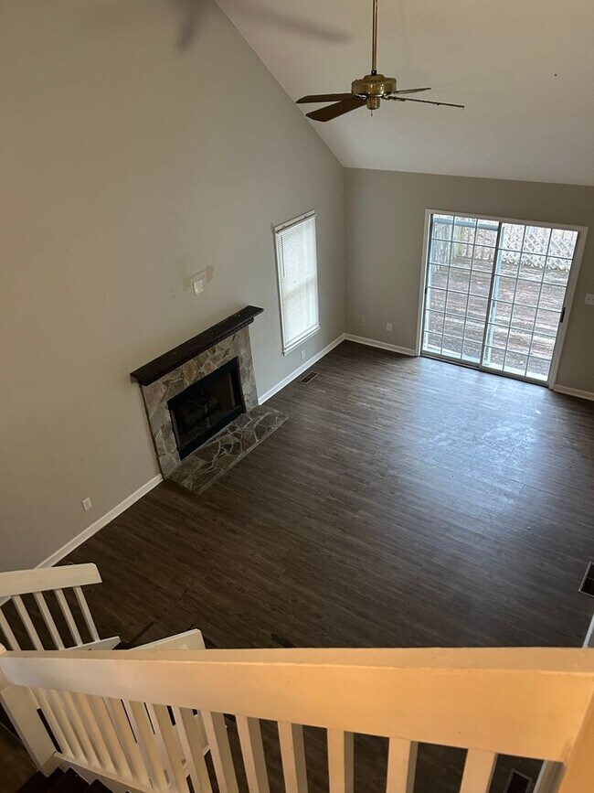 Building Photo - 716 Bluffridge Trail