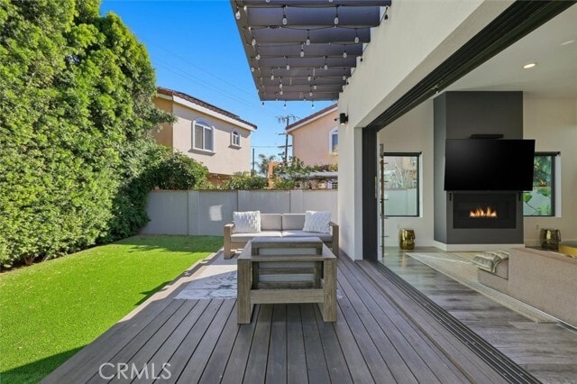 Building Photo - 5487 Blanco Way