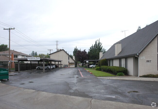Building Photo - Swanston Park Townhomes