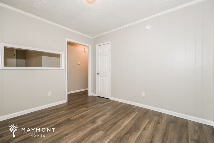 Building Photo - 115 Judith Dr