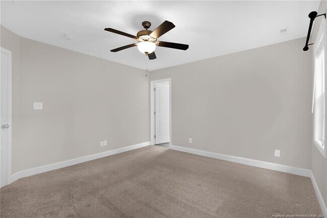 Building Photo - 890 Duval Dr