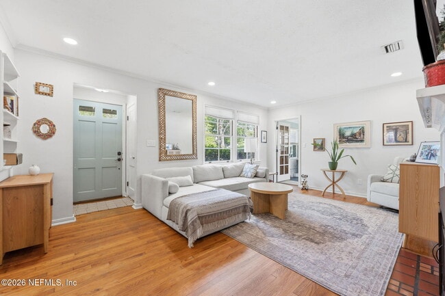 Building Photo - 1650 Parrish Pl