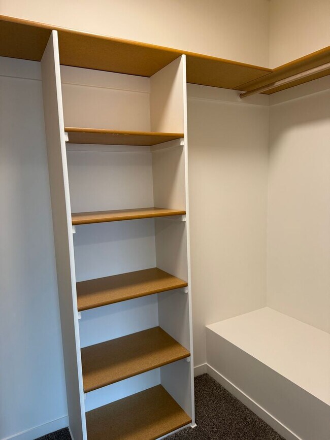 Building Photo - Beautiful brand-new ranch townhome with 3 bedrooms/3 full bathrooms located off of S 46th and Yan...