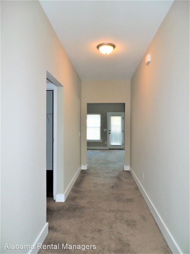 Building Photo - 4 br, 2 bath House - 14461 Griffin Street