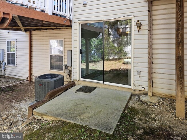 Building Photo - 4109 Applegate Ct