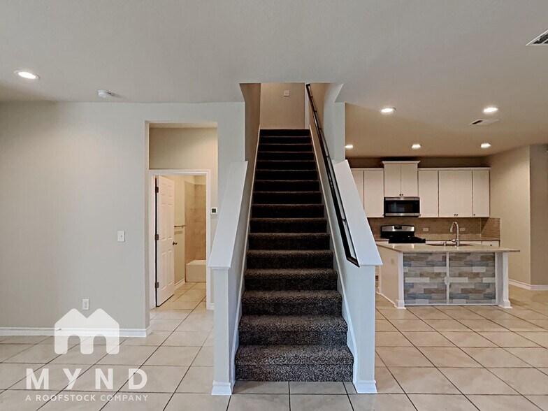 Building Photo - 1640 W Broade St