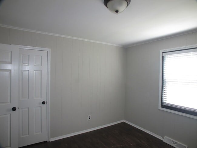 Building Photo - One Story Home For Residential or Institutional/Office Use in Harrisburg NC!