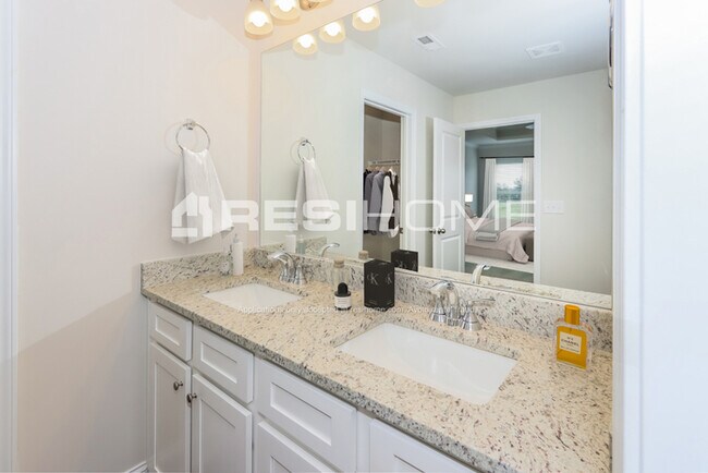 Building Photo - 464 Avocet Sea Ln