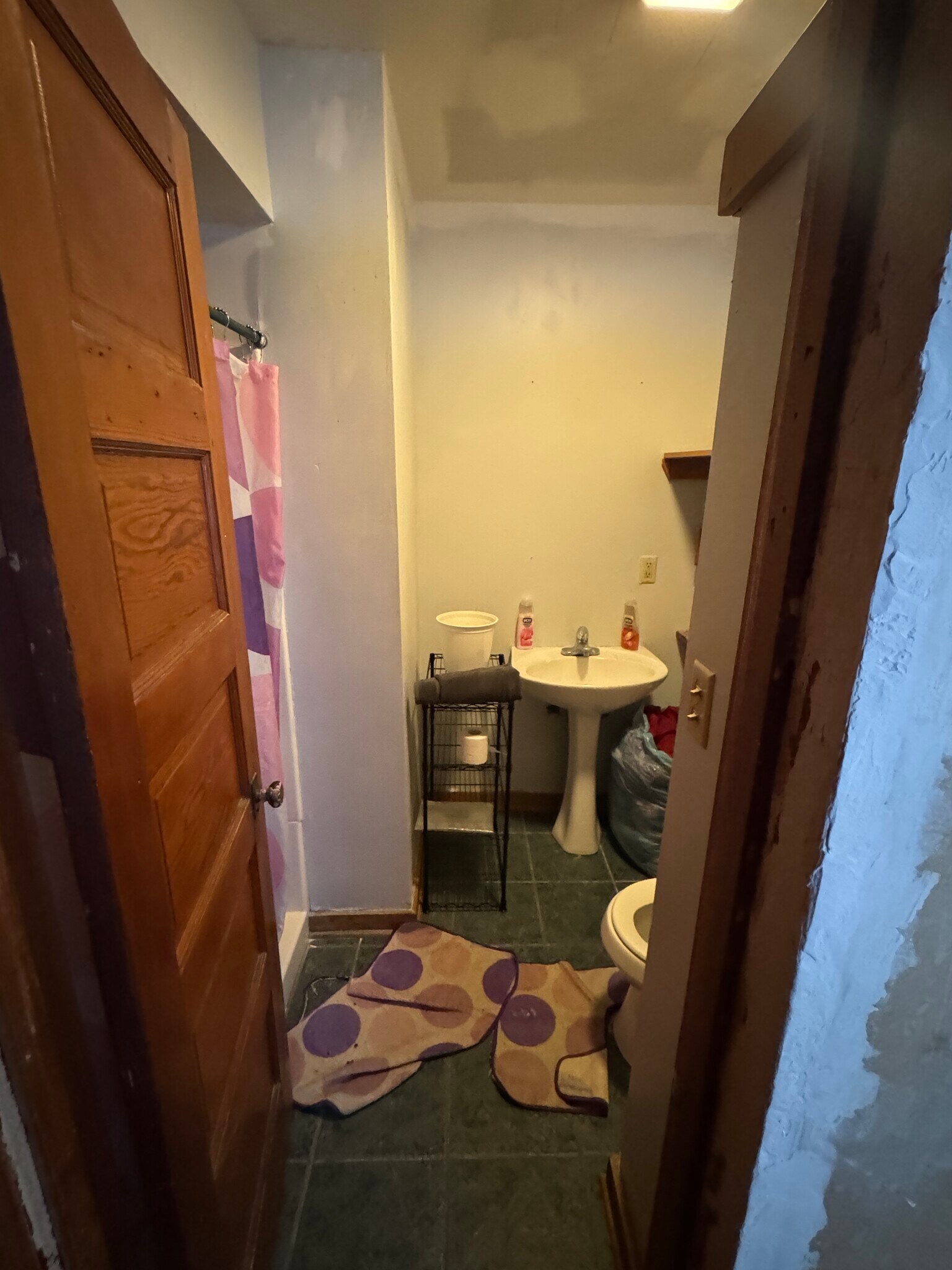 Building Photo - 44 W Van Vechten St