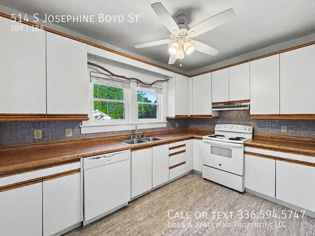 Building Photo - 514 S Josephine Boyd St