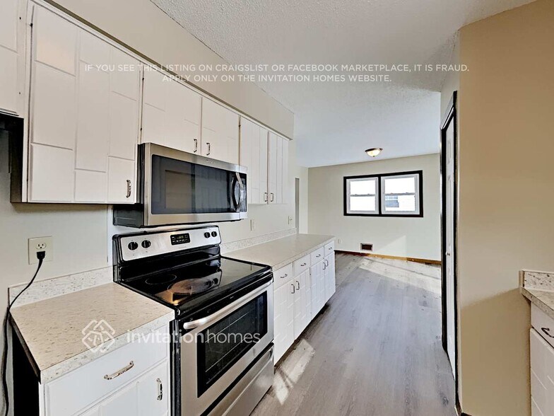Building Photo - 8427 Northern Dr