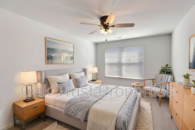 Building Photo - 703 Hilchot Dr