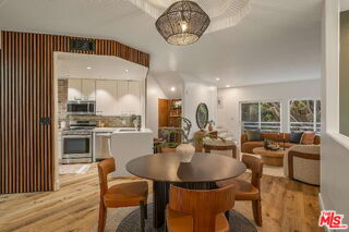 Building Photo - 1160 Granville Ave