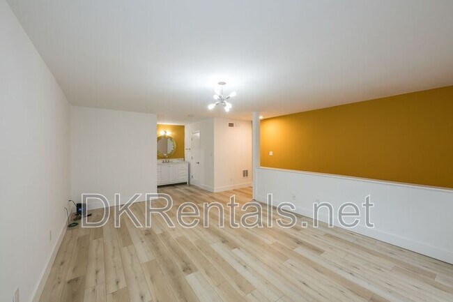 Building Photo - 200 River Mill Cir