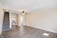 Building Photo - 1909 W 8th St