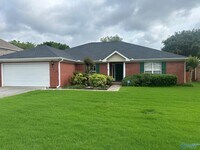 Building Photo - 123 Green Springs Dr