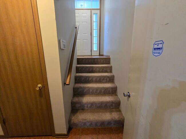 Building Photo - 2326 Dawson Ln