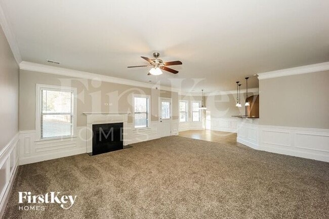 Building Photo - 9172 Overlook Dr