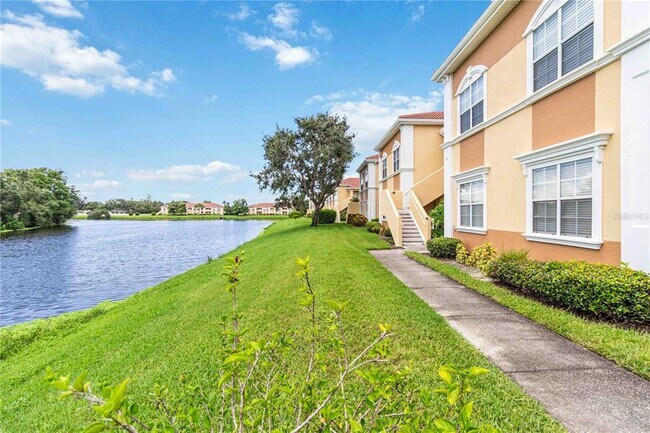 Primary Photo - 1050 Villagio Cir
