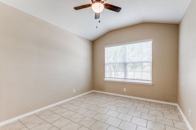 Building Photo - WILDHORSE AT TAUSCH FARMS RENTAL