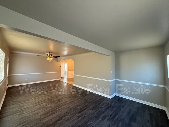 Building Photo - 408 F St