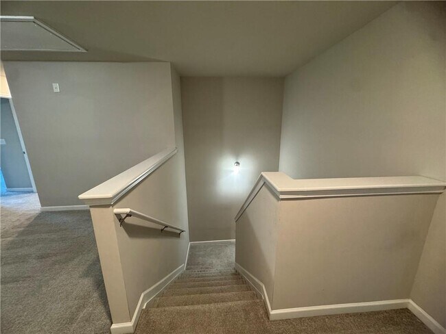 Building Photo - 4302 Morrison Lk Trl
