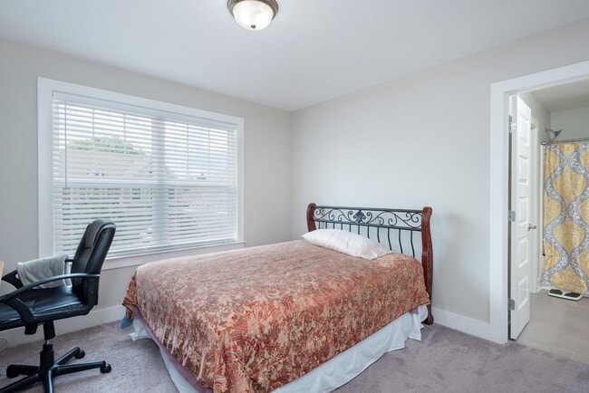 Building Photo - Coming Soon – Room to Spread Out! 4BR, 3.5BA Home Near Liberty Creek Schools