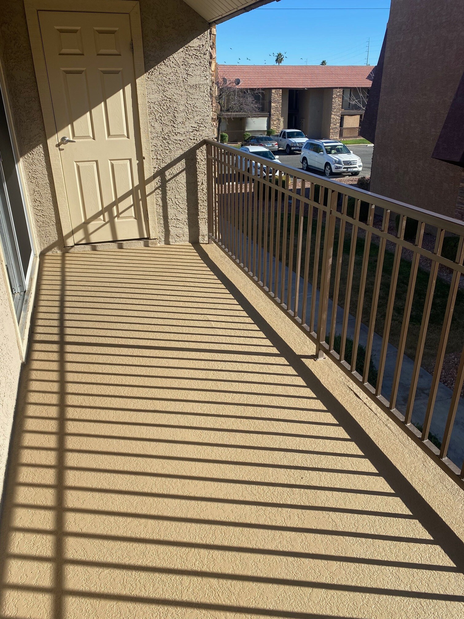 Building Photo - 5141 River Glen Dr