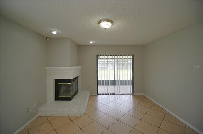 Building Photo - 8755 Hampden Dr