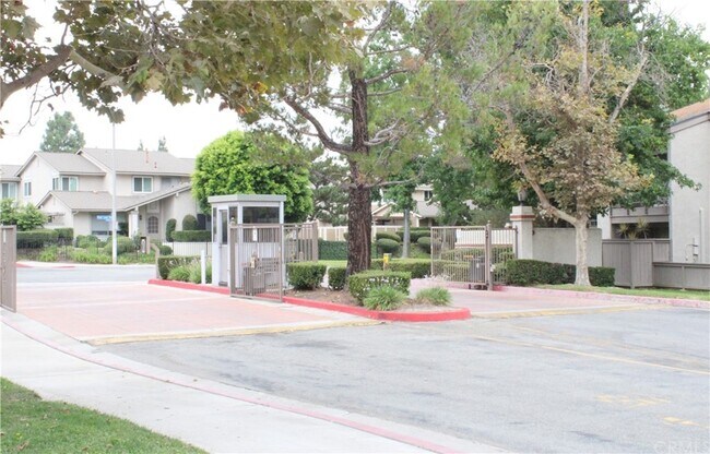 Building Photo - 17052 Colima Rd