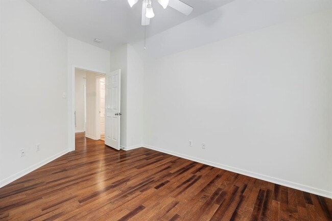 Building Photo - 5630 Ballina Canyon Ln