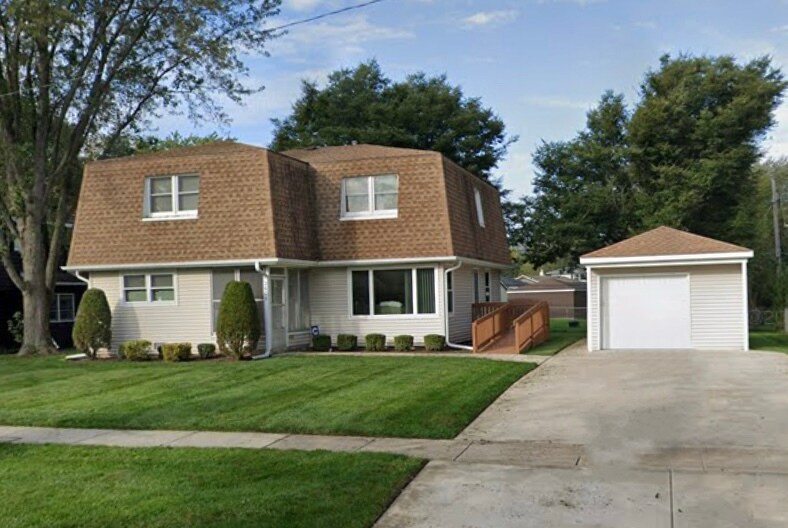 Primary Photo - 2605 Oriole Ln