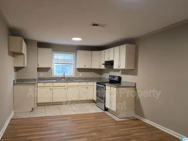 Building Photo - 112 Beck Dr