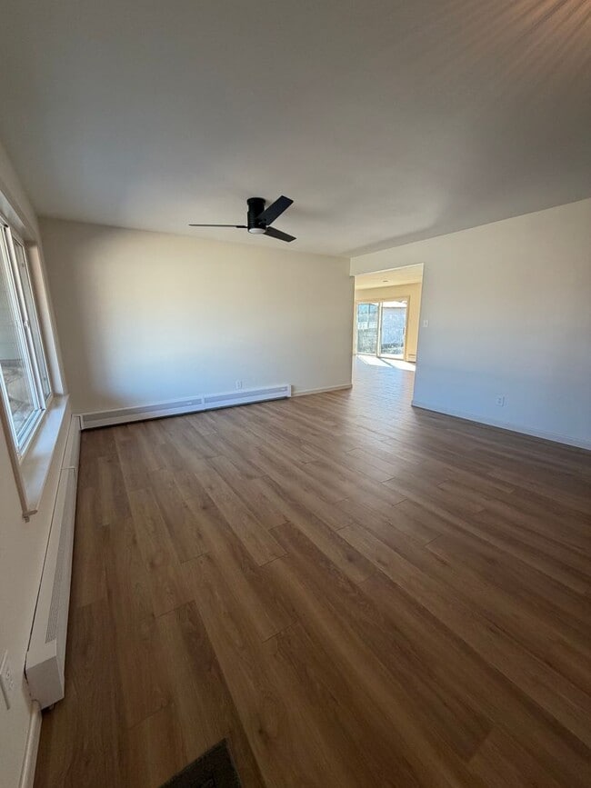 Building Photo - 509 Sonoma St