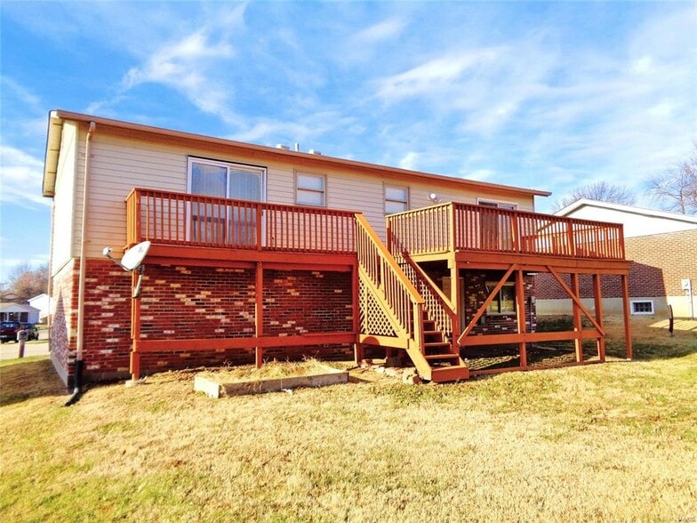 Building Photo - 2534 Millvalley Dr