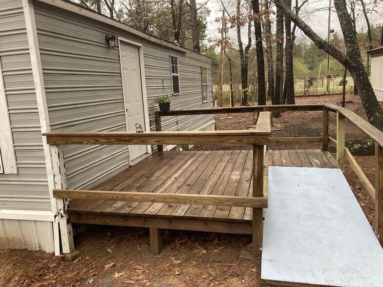 Building Photo - 179 Quarry Ln