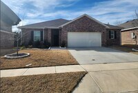 Building Photo - Backs to Wooded Area • Split Bedrooms • Modern & All-Electric