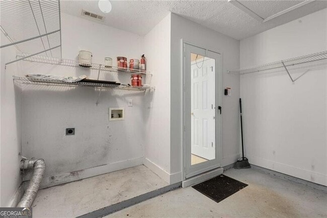 Building Photo - 13387 Aventide Ln