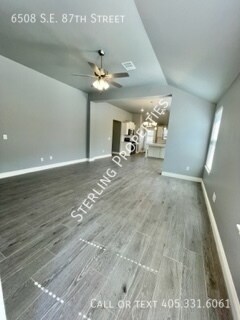 Building Photo - 6508 SE 87th St